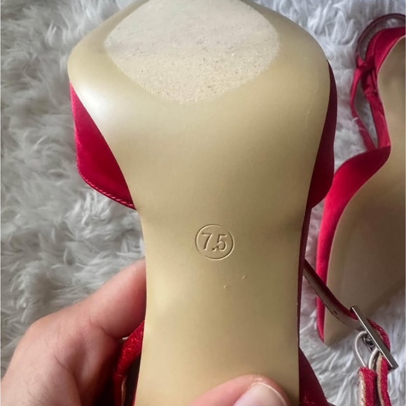 Red Lulu’s Heels - Picture 8 of 9